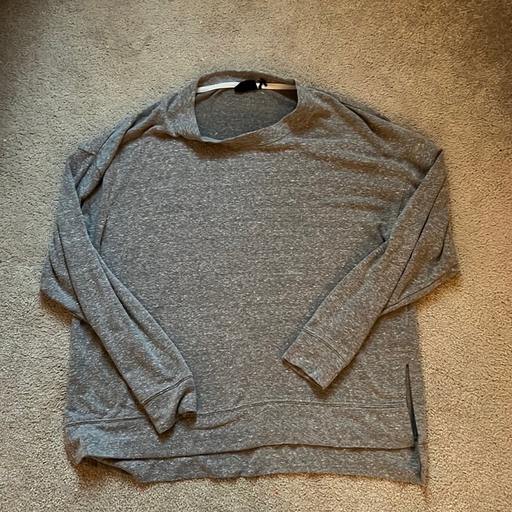 Uo Sweater - image 1
